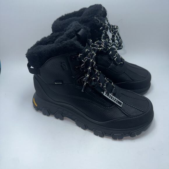 Size 8 Womens UGG ADIRONDACK MERIDIAN HIKER Goretex - Picture 1 of 5